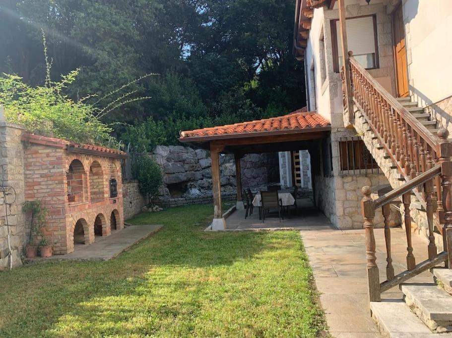 Casa Con Amplio Jardin En Pechon Villa Exteriör bild